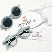 Load image into Gallery viewer, Lightweight round sunglasses for children