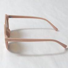 Load image into Gallery viewer, Light pink matte finish sunglasses for stylish girls.
