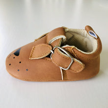 Load image into Gallery viewer, Baby shower gift and newborn baby present