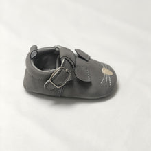 Load image into Gallery viewer, T-bar prewalker shoes for baby and toddlers
