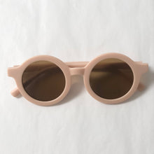 Load image into Gallery viewer, Eco-friendly sunglasses made from recycled plastic. Available in 8 different colours
